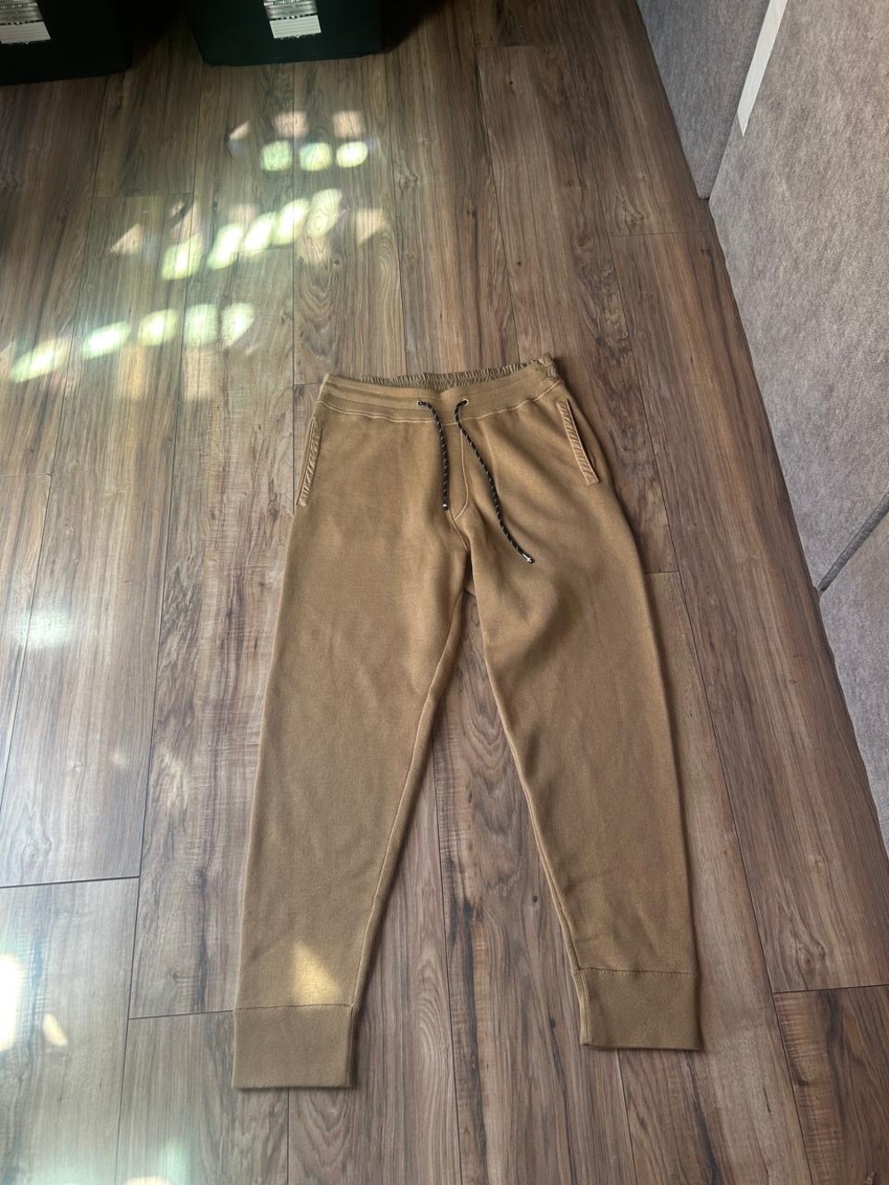 Hugo Boss Men's Brown Drawstring Jogger Sweatpants